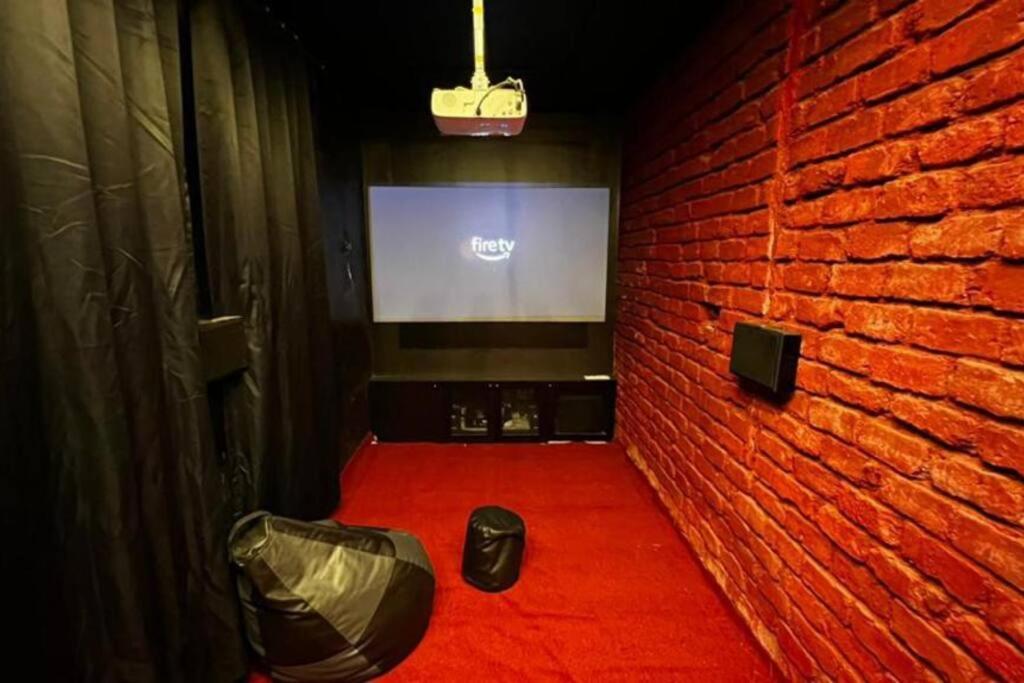 Valecha Villa Entire 4Bhkbunglow With 5000 Sq Ft Garden 로나발라 외부 사진