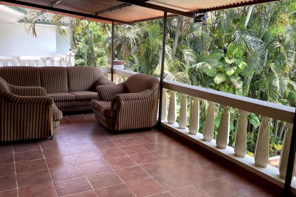 Valecha Villa Entire 4Bhkbunglow With 5000 Sq Ft Garden 로나발라 외부 사진